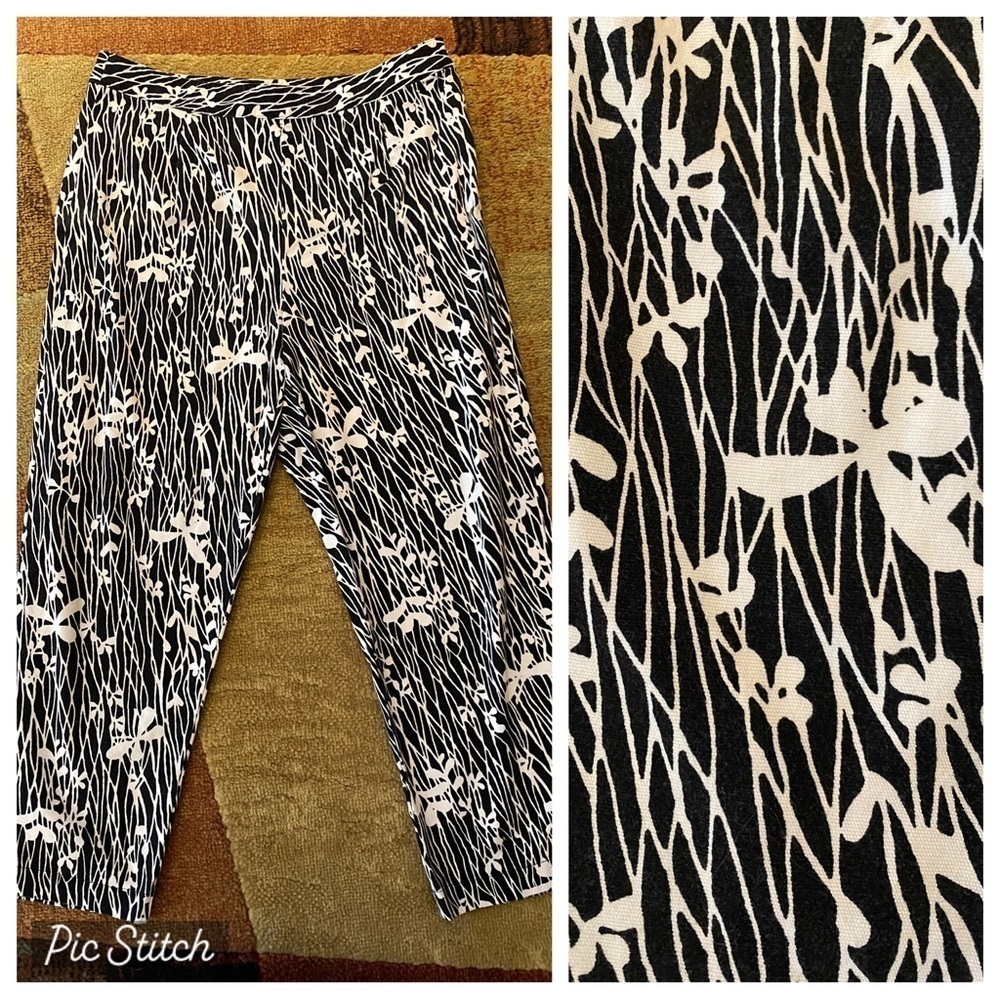 Westbound Stretch Black & White Natural Pattern Capris